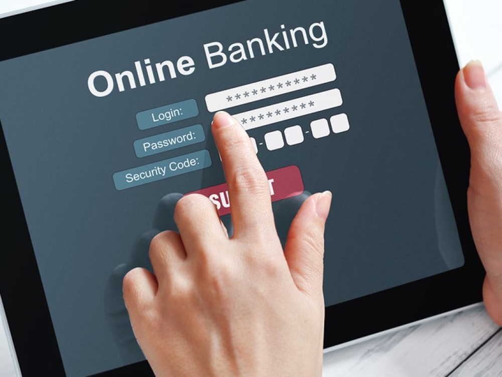 Lợi ích và rủi ro nhất định bạn phải biết khi gửi tiết kiệm online