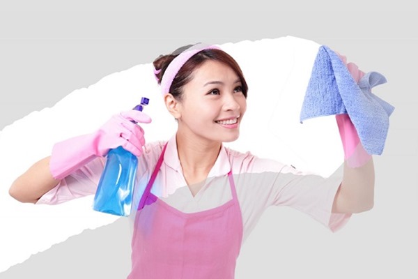 Nhân viên tạp vụ là những người làm công việc lau dọn, vệ sinh không gian, môi trường làm việc sao cho gọn gàng, sạch sẽ. (Ảnh: Internet)