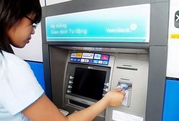 [Hướng dẫn] Cách chuyển tiền qua thẻ ATM cho người mới sử dụng 2