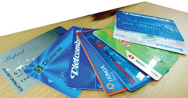 Thẻ ATM là gì? Những ích lợi của việc sử dụng thẻ ATM 1